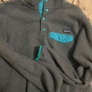 Patagonia Charcoal and Aqua Fleece Pullover